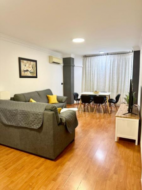 10 minutos centro Sevilla, moderno y con parking gratis